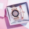Relógio de pulso feminino quartz de couro, relógio europeu, estilo popular, pulseira de marca luxuosa, casual, 2020
