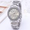 Relógio para mulheres de luxo moda genebra strass aço inoxidável falso três olhos quartzo feminino relógio presente para senhora relógio feminino - Image 3
